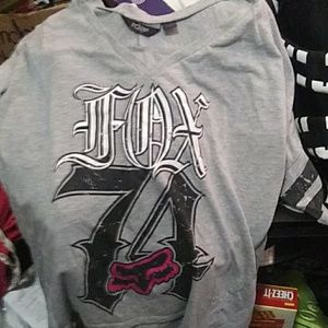 Fox tee